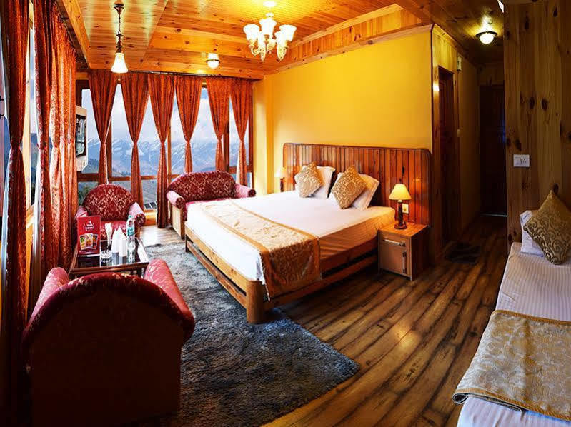 Hotel Manali Mahal מראה חיצוני תמונה