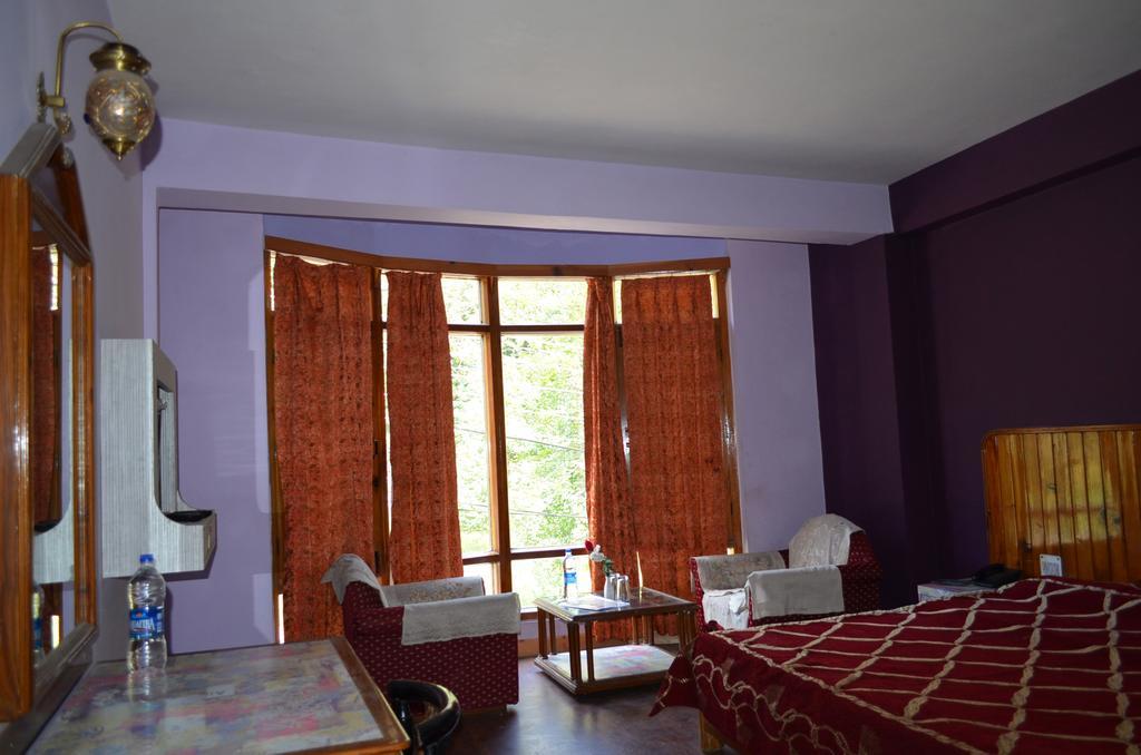 Hotel Manali Mahal חדר תמונה